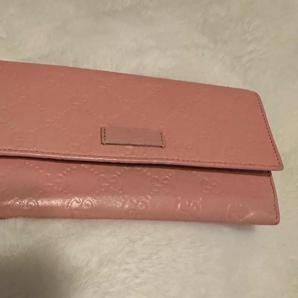 Authentic Gucci Chic Pink Women's Wallet
